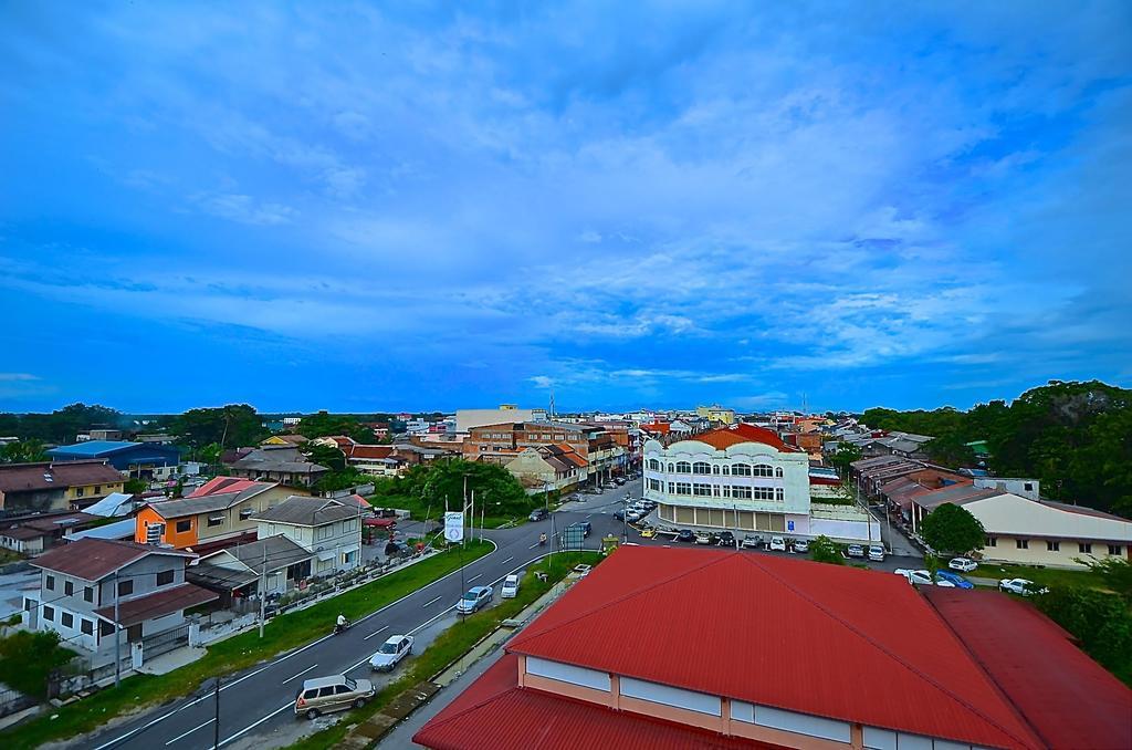 Yew Boutique Hotel Teluk Intan Exterior foto