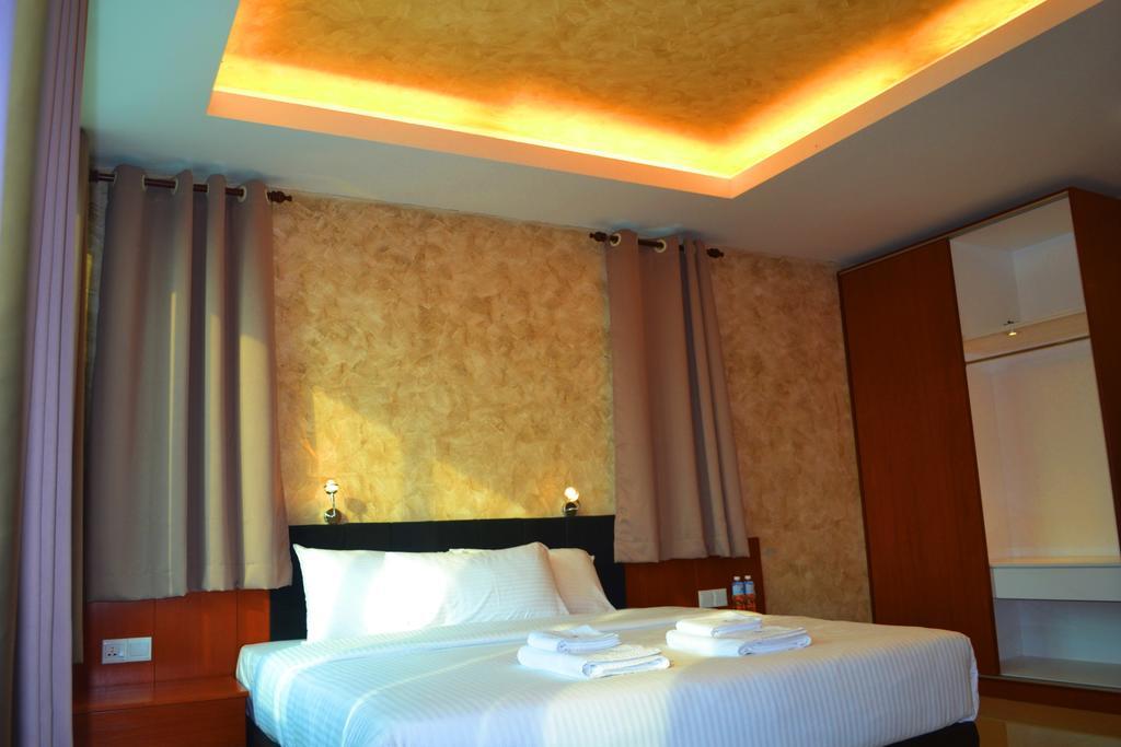 Yew Boutique Hotel Teluk Intan Zimmer foto
